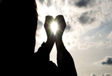 28圈官网：MMA小懂王 ｜ 搞笑冷知识：MMA比赛中能不能挠对手痒痒？.